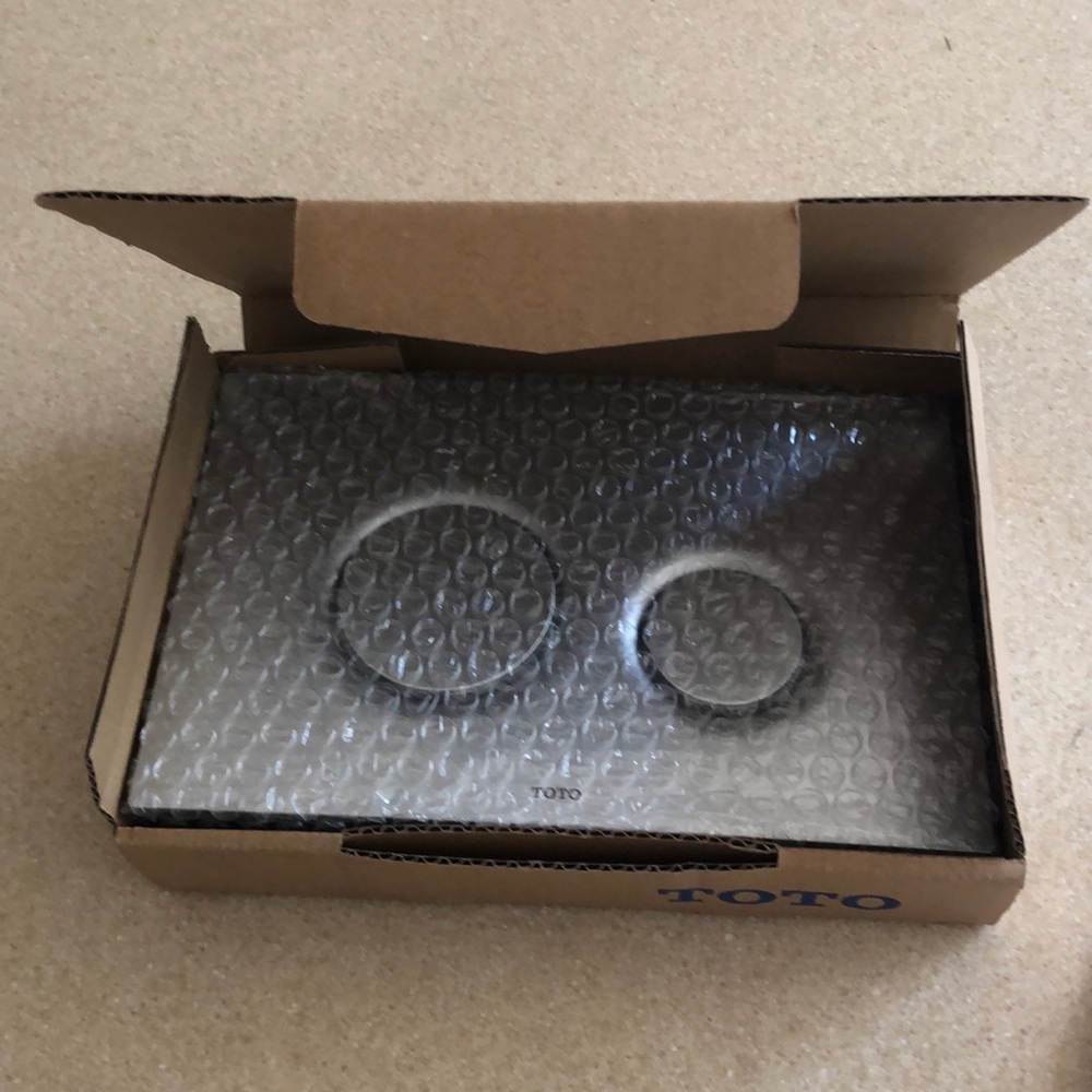 NWT Toto YT930#WH Basic Round brush steel double push plate